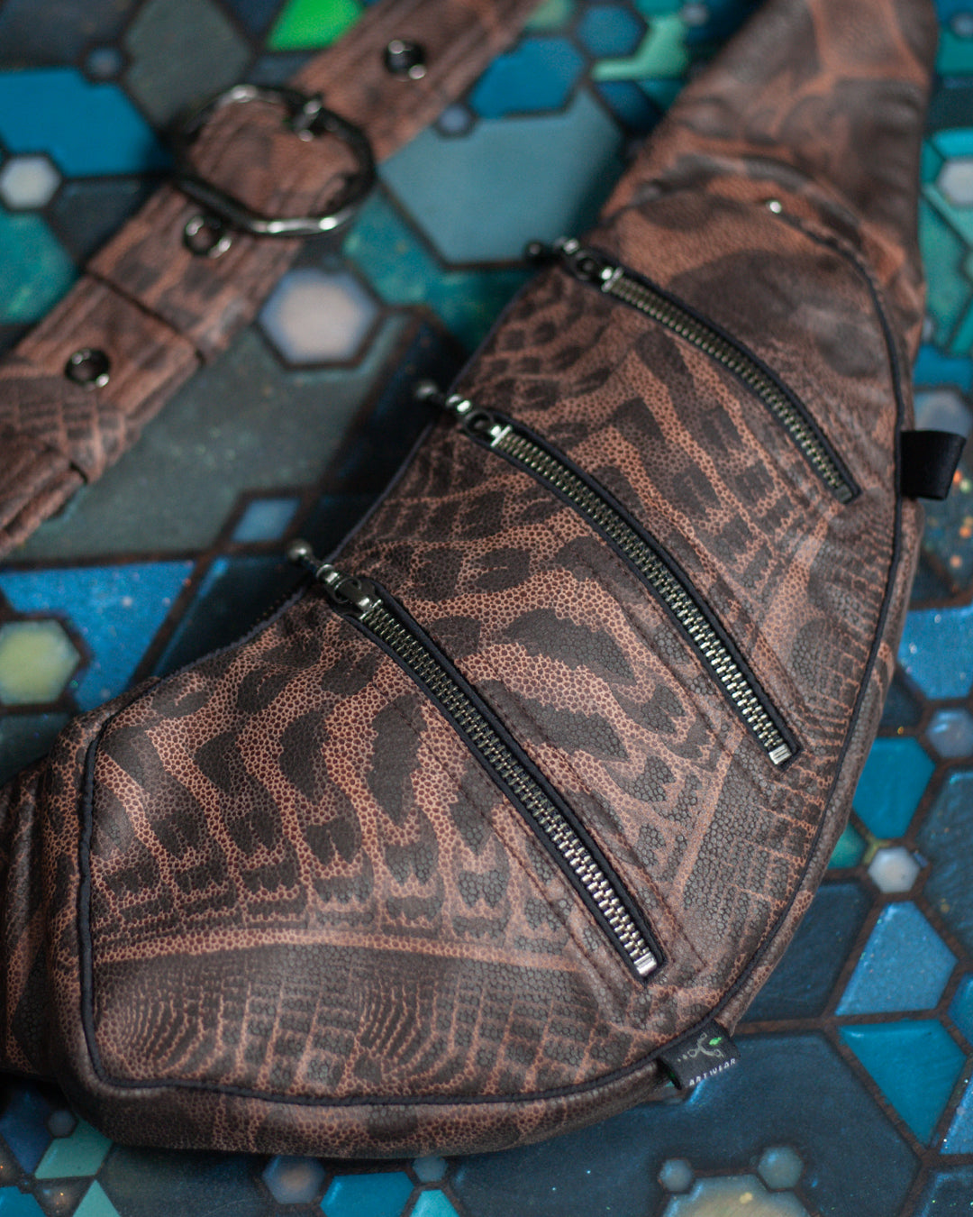Botta Bag / Fake Leather Buckle - Earth Dots SANDOKAN